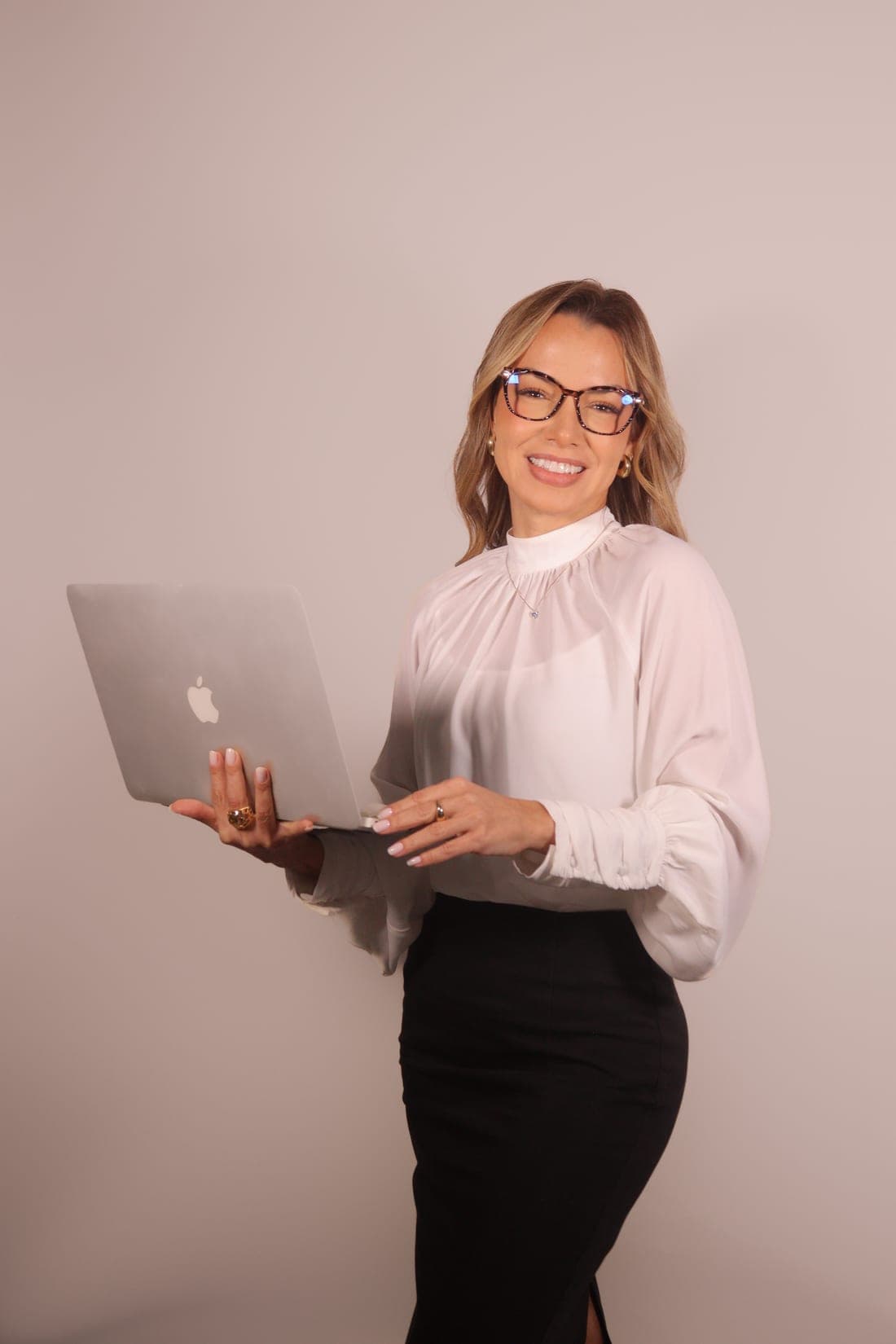 Desirée Parada, advogada especialista em estratégia jurídica empresarial